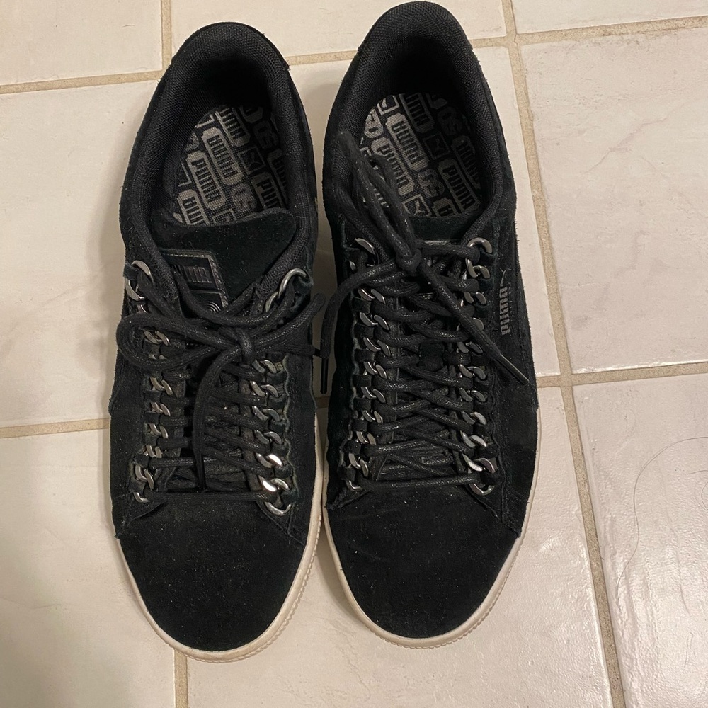 Puma Women’s Black and White Chain Sneakers